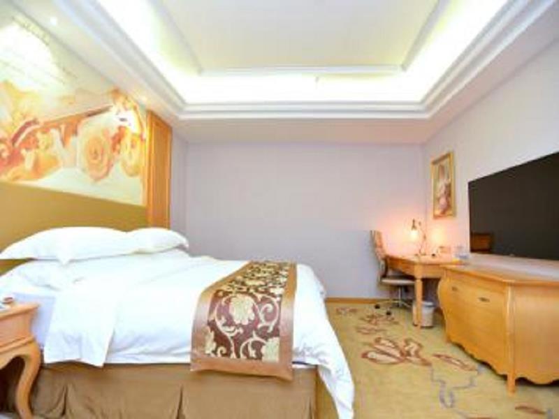 Vienna Hotel Shantou Chaoyang Mianxi Road エクステリア 写真