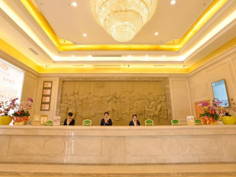 Vienna Hotel Shantou Chaoyang Mianxi Road エクステリア 写真